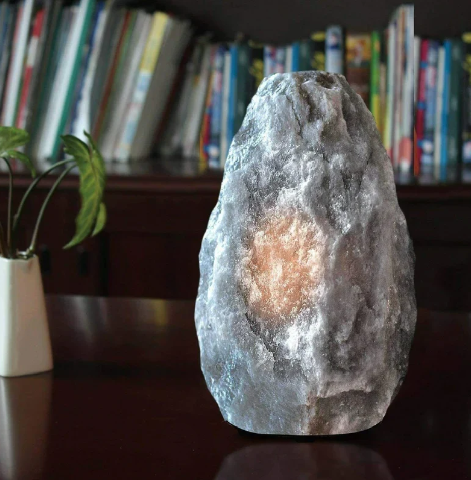 Himalayan Salt Lamp – مصباح ملح الهيمالايا