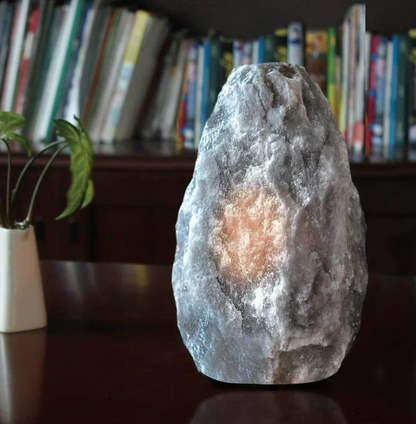 Himalayan Salt Lamp – مصباح ملح الهيمالايا
